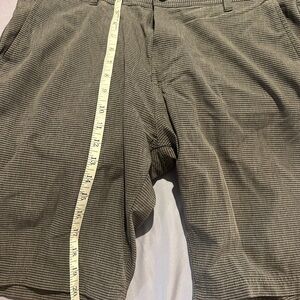 Burnside Men's Gray Striped Hybrid Shorts